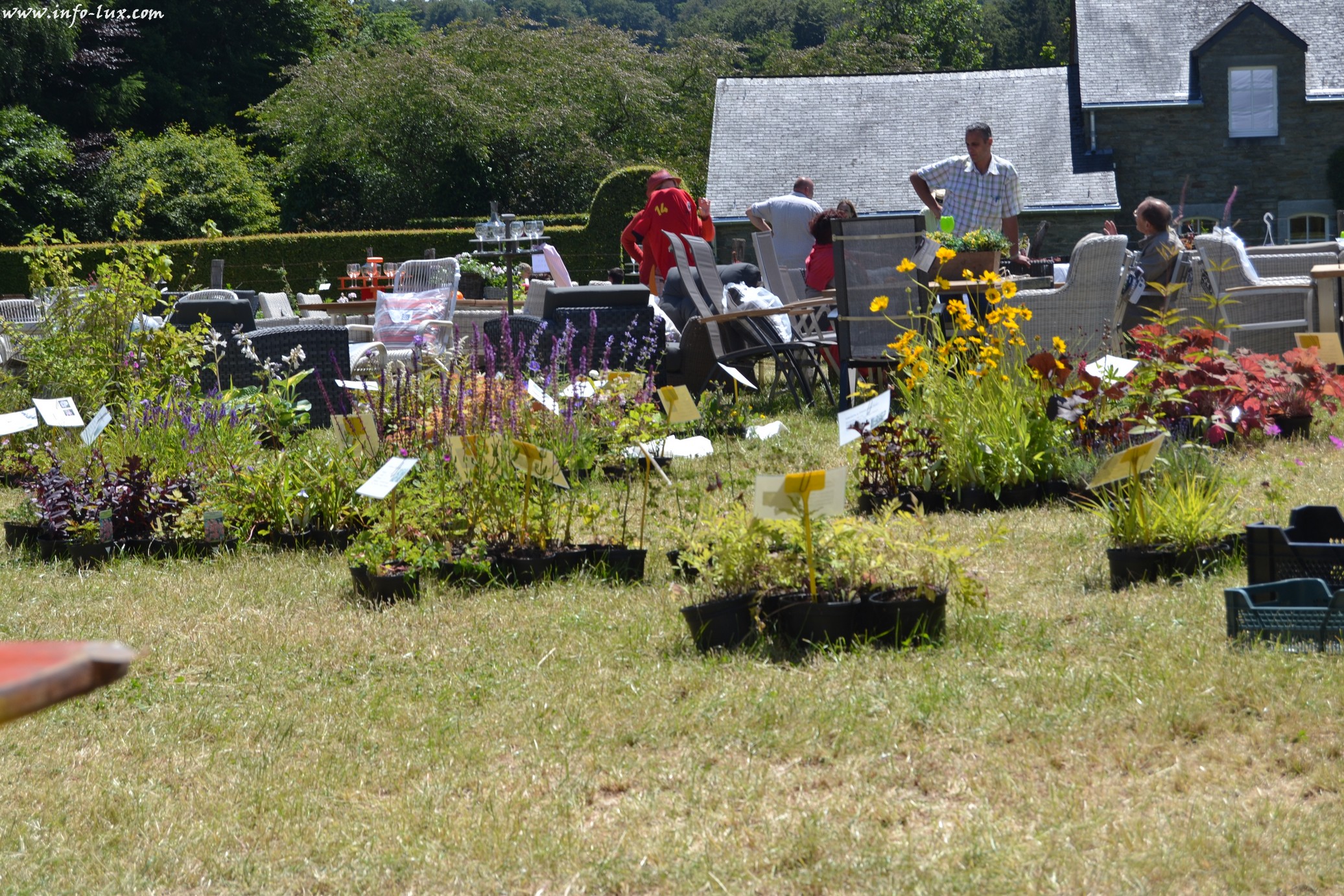 André Jardin Frais S Reportage Jardin &quot;l Enclos&quot;   Sberchamp