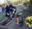 Enterrer son Chat Dans son Jardin Charmant société