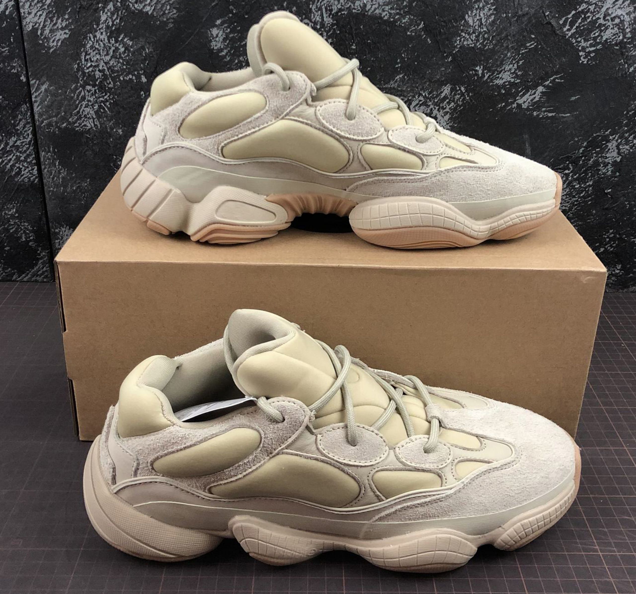 Grosse Pierre Pour Jardin Nouveau originaux 500 Pierre Fw4839 Kanye West Coureur De Vague Sel Super Lune Jaune Hommes Femmes Outdoor Taille Sneakers Sport 36 47