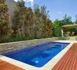 Jardin Piscine Inspirant This Pool Up Against A Wall with Planters